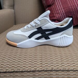 Women's Gray and Black Sneakers